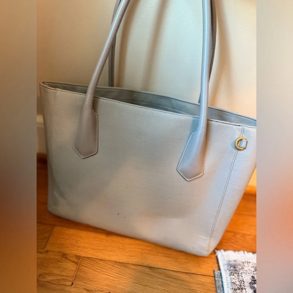 Dagne Dover Legend Signature Tote